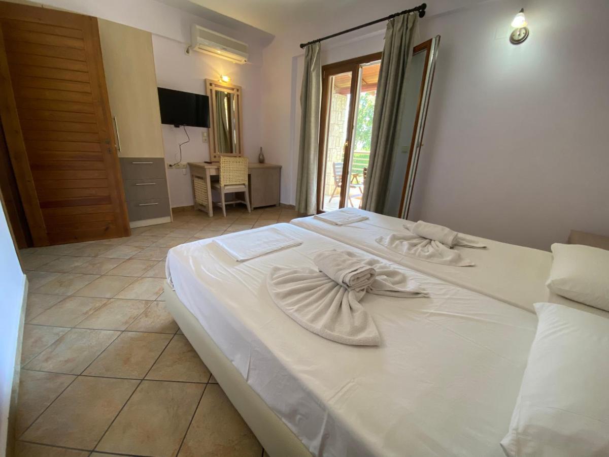 Dalouda Apartment Parga Exterior photo