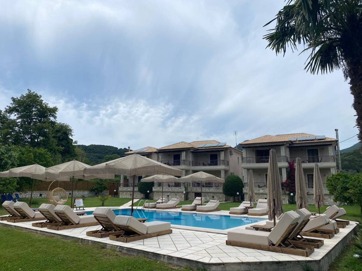 Dalouda Apartment Parga Exterior photo